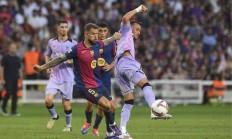 开云平台-阿拉维斯小将崭露头角，表现引人瞩目