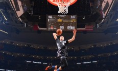 开云体育在线-从维也纳到伦敦，蒂姆的绝杀艺术，如何用拉沃尔杯的剑，刺穿ATP总决赛的盾