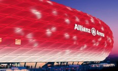 开云体育中国-NBA季后赛之夜，当弗拉霍维奇成为大场面先生