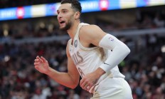 开云体育下载-76人翻盘吉林队，拉文高光表现的简单介绍