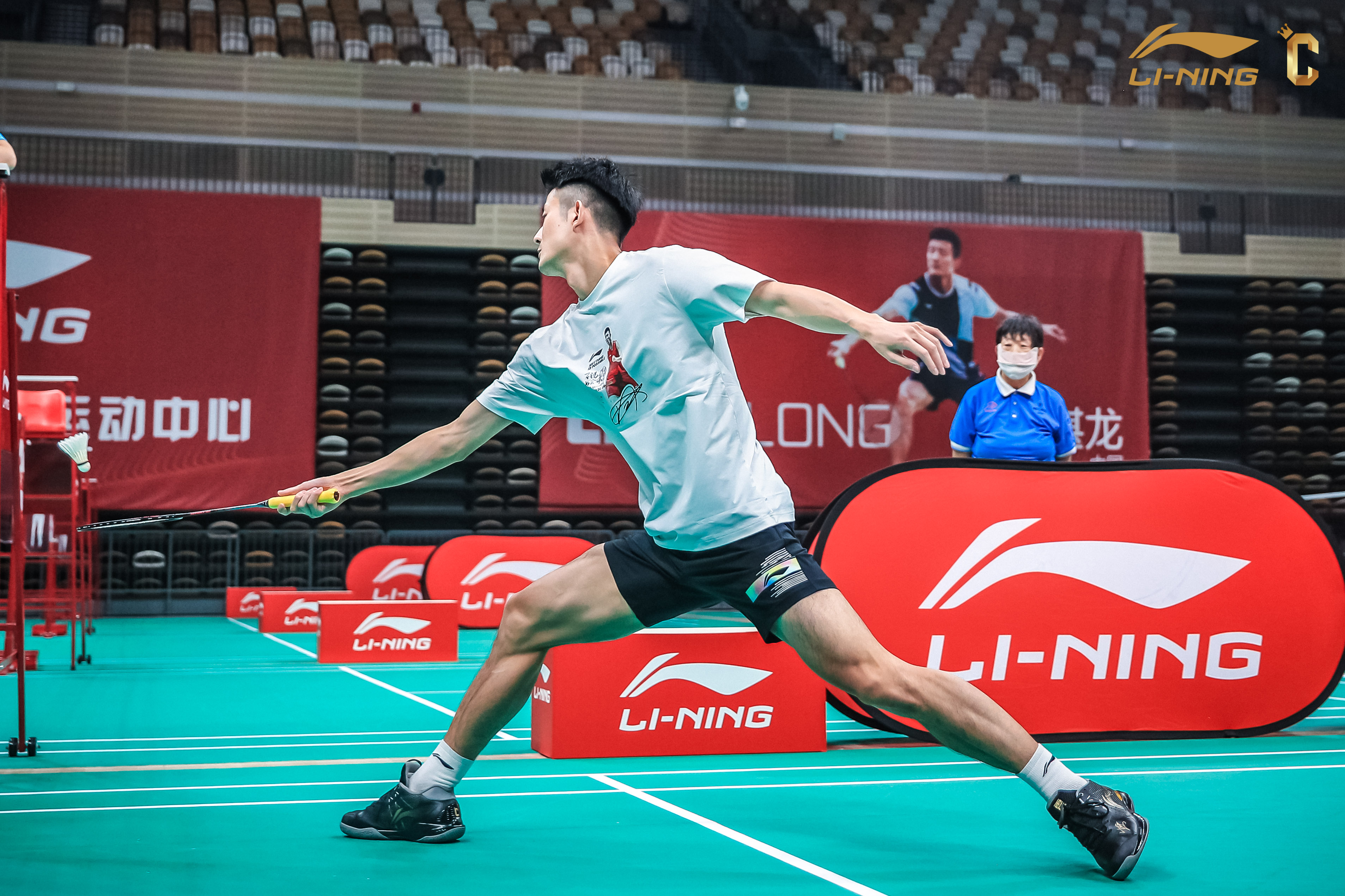 马来西亚羽毛球队绝地反击丹麦羽毛球队,谌龙制霸全场的简单介绍 马来西亚羽毛球队绝地反击丹麦羽毛球队,谌龙制霸全场的简单介绍