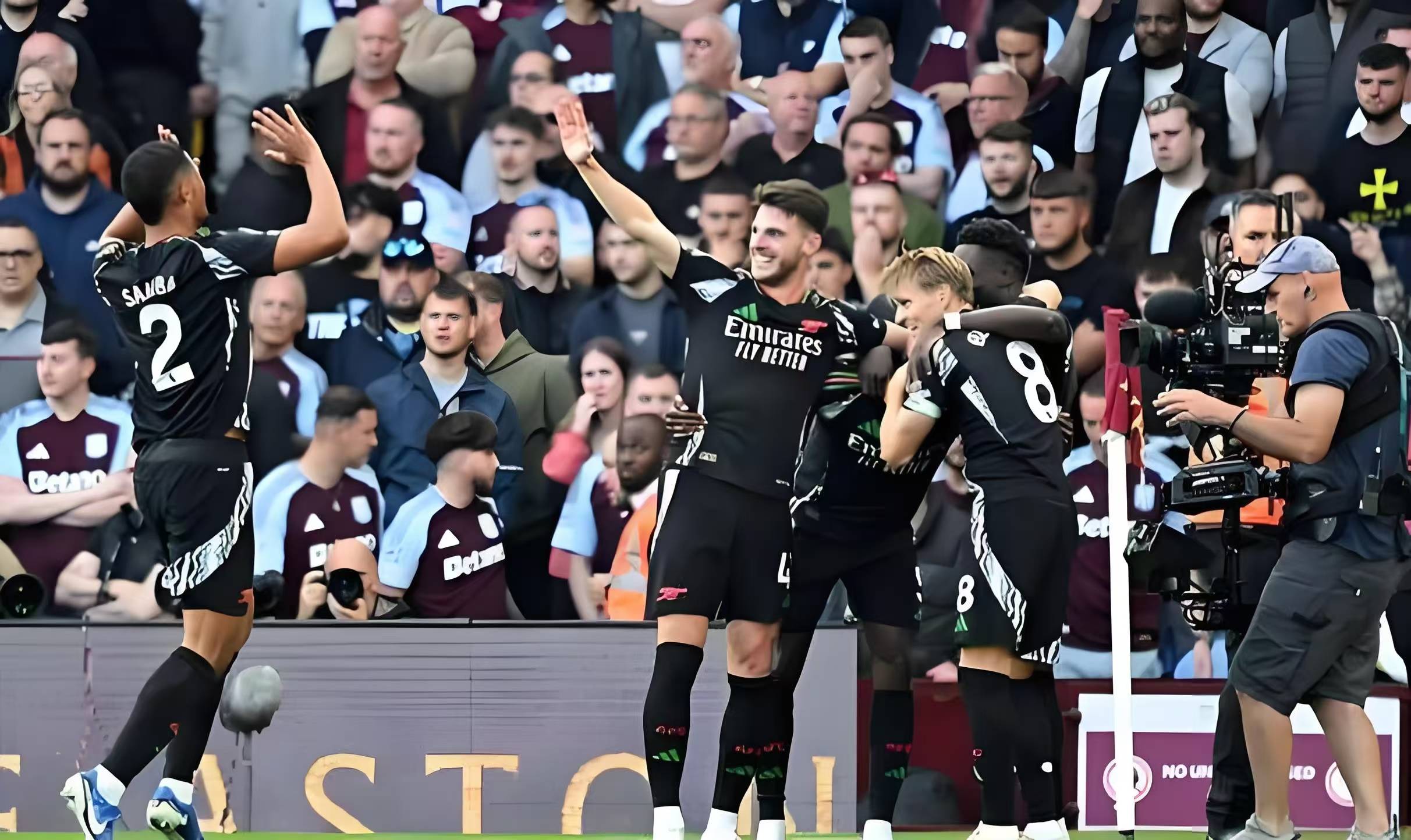 帕尔马门将连扑多次，客场逼平强敌