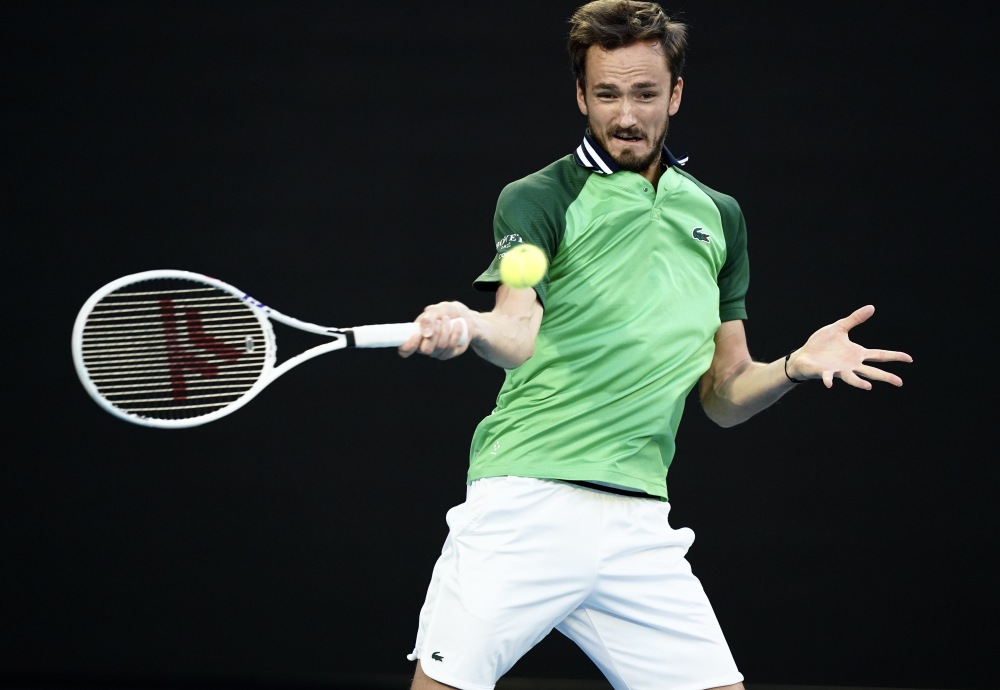 德国网球队鏖战美国网球队，梅德韦杰夫关键制胜的简单介绍