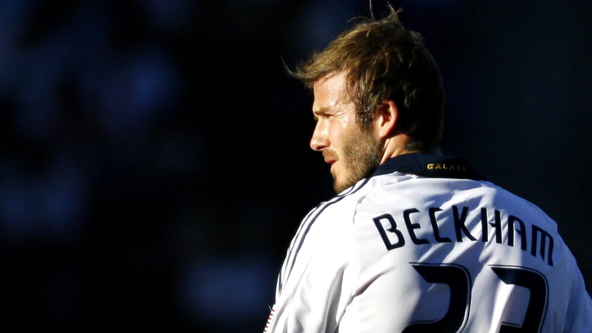 当东方雄鹿封锁上海滩，西方马克西已接管季后赛—跨越篮球世界的统治力叙事