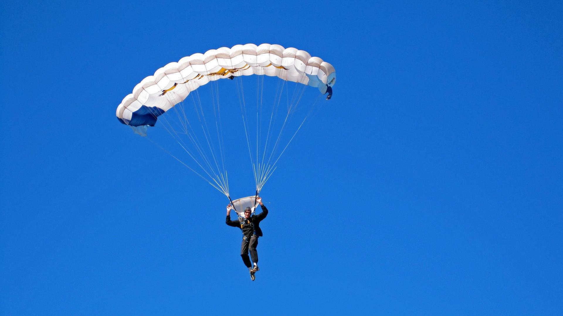 从努涅斯到团队风暴，亚特兰大如何以整体足球一波带走阿尔及利亚